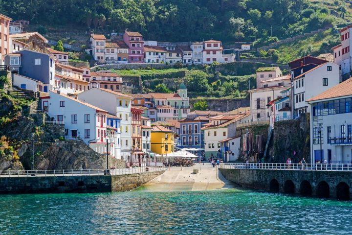 ASTURIAS